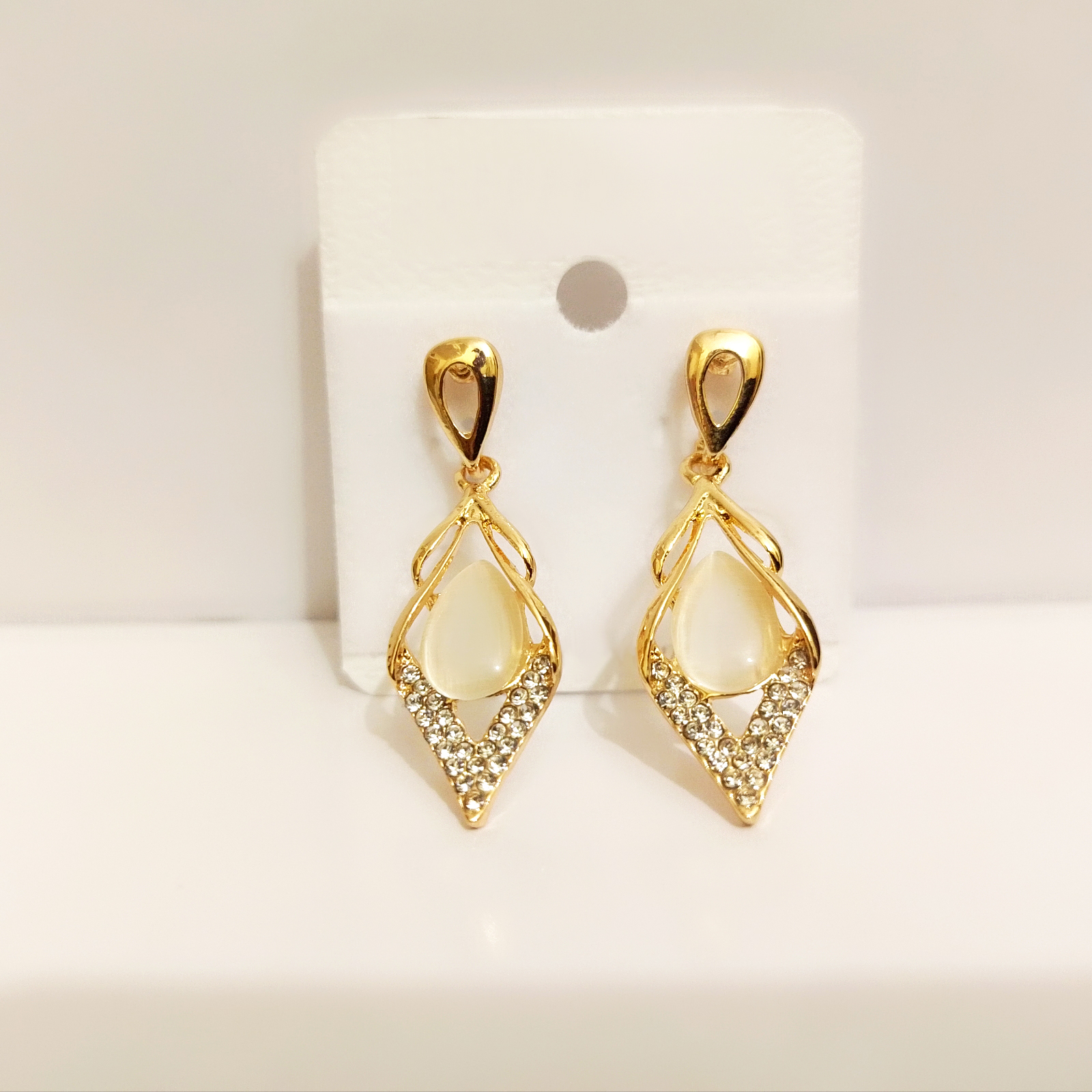 Luxury Silver-Tone Teardrop Pearl & Rhinestone Earrings - Image 2